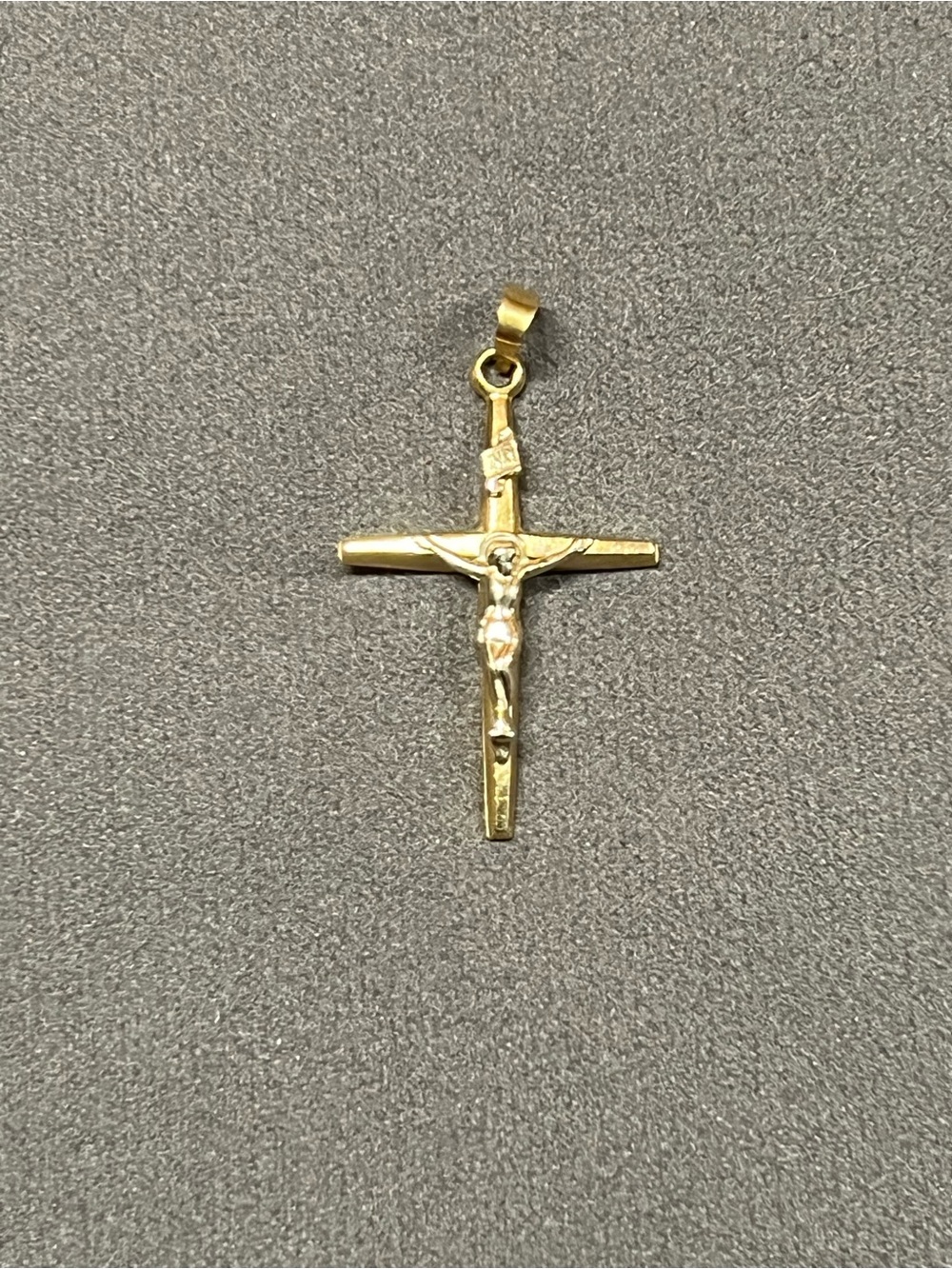 14k Gold Crucifix Pendant